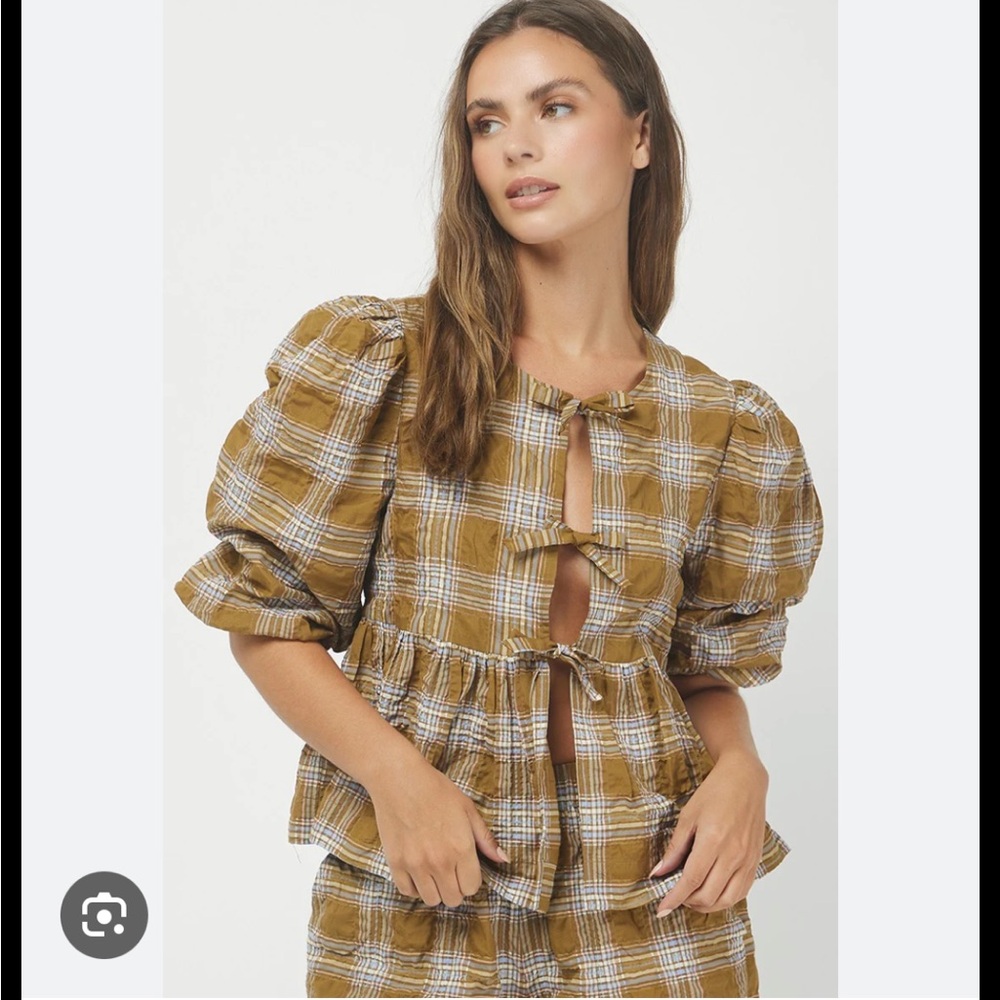 needii Plaid Peplum Top Olive Multi Medium